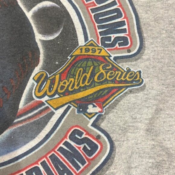 Vintage 1997 Starter Cleveland Indians Chief Wahoo World Series Sweatshirt Large - Picture 5 of 6